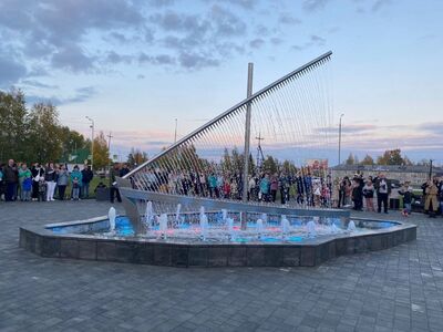 Фонтан в парке выпускников "Алые паруса"